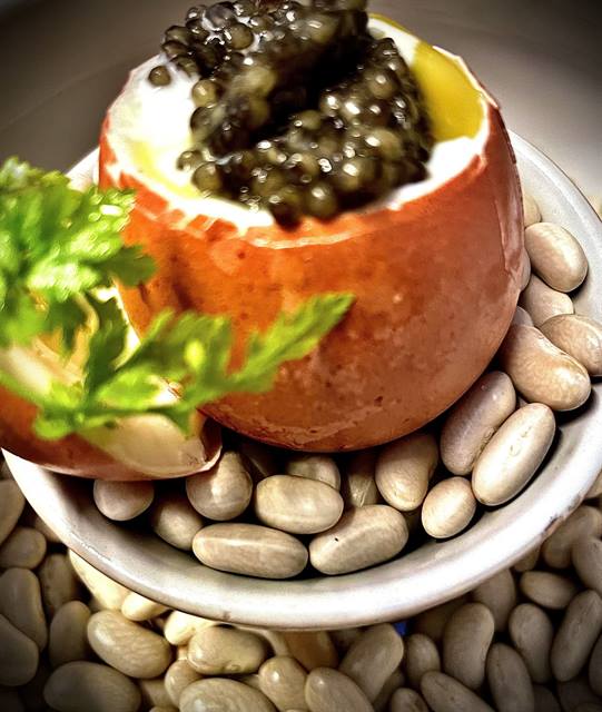 Entrée œuf et caviar — Le&nbsp;Tri‑Marrants