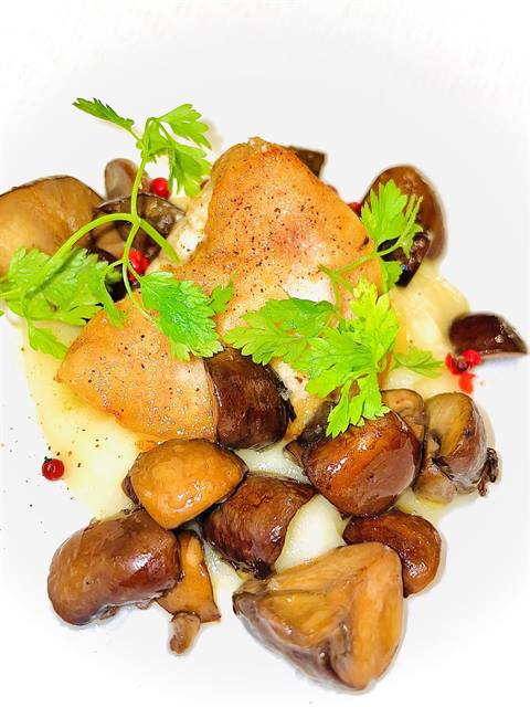 Volaille rôtie aux champignons — Le&nbsp;Tri‑Marrants